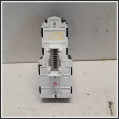 Immagine di Interruttore alzacristalli PIASTRA | sx. | ant.