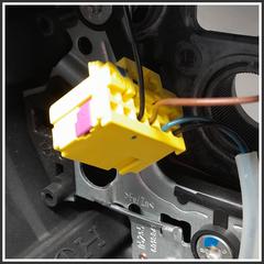 Immagine di Volante Sterzo VOLKSWAGEN Polo V 1Q0419091AAUSZ