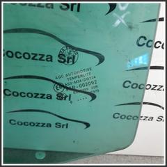 Immagine di Cristallo della porta posteriore SX