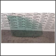 Immagine di Cristallo scendente porta . | dx. | ant.