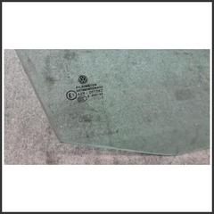 Immagine di Cristallo scendente porta . | dx. | ant.