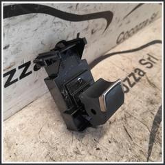 Immagine di Interruttore alzacristalli . | dx. | post.