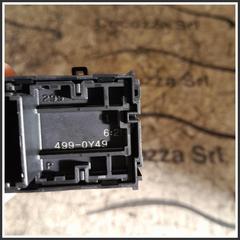 Immagine di Interruttore alzacristalli . | dx. | post.