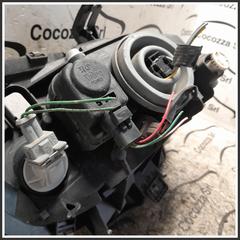 Immagine di Proiettore | sx. | ant.