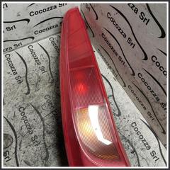 Immagine di Fanale FANALE POSTERIORE | sx. | post.