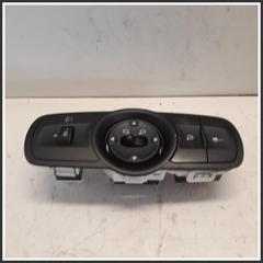 Immagine di Pulsantiera multifunzione lato guida COMANDO REGOLAZ. SPECCHIETTI RETROVISORI E ALTEZ | sx. | 