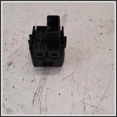 Immagine di Interruttore chiusura centralizzata . | sx. | 