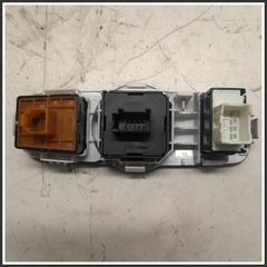 Immagine di Pulsantiera multifunzione lato guida COMANDO REGOLAZ. SPECCHIETTI RETROVISORI E ALTEZ | sx. | 