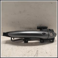 Immagine di Maniglia porta est. IMPUGNATURA MANIGLIA EST. PORTA ANT. CON FORO DR | sx. | ant.