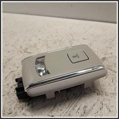 Immagine di Luce di cortesia abitacolo (ant.) PLAFONIERA