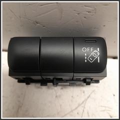 Immagine di INTERRUTTORE ATTIVAZIONE E DISATTIVAZIONE ADAS