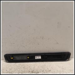 Immagine di Listello abbellimento porta . | dx. | ant.