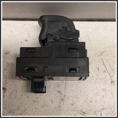 Immagine di Interruttore alzacristalli INTERRUTTORE ALZACRISTALLO | dx. | post.