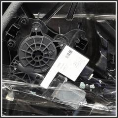 Immagine di Motorino Alzavetro ant. sx BMW i4