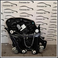 Immagine di Motorino Alzavetro post. dx BMW i4