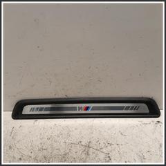 Immagine di Mascherina predellino anteriore SX