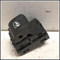 Immagine di Pulsantiera Interruttori BMW i4