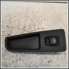 Immagine di Interruttore alzacristalli COMMUTATORE | dx. | ant.