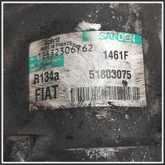 Immagine di Compressore a/c (revisionato) COMPRESSORE RIC.