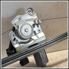 Immagine di Meccanismi Alzavetro post. sx OPEL Zafira B