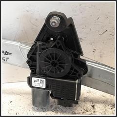 Immagine di Meccanismi Alzavetro ant. dx DACIA Sandero III