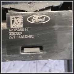 Immagine di Interruttore alzacristalli SWITCH ASSY | sx. | ant.