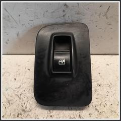 Immagine di Pulsantiera Interruttori ant. dx FIAT Qubo 735461282