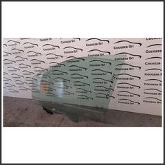 Immagine di Cristalli Laterali ant. sx KIA Sportage IV 82410F1000