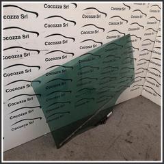 Immagine di Cristalli Laterali post. sx KIA Sportage IV 83410F1010