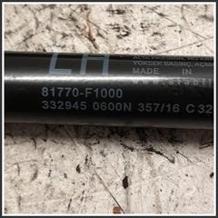 Immagine di Ammortizzatori portellone post. dx KIA Sportage IV 81780F1000