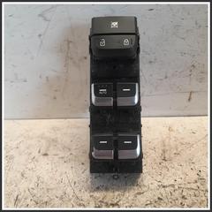 Immagine di Pulsantiera Interruttori KIA Sportage IV 93571F1000
