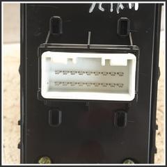 Immagine di Pulsantiera Interruttori KIA Sportage IV 93571F1000