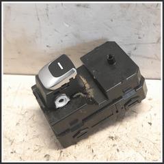 Immagine di Pulsantiera Interruttori post. dx. KIA Sportage IV 93581D9000