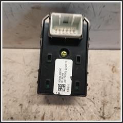 Immagine di Pulsantiera Interruttori post. sx. KIA Sportage IV 93581D9000
