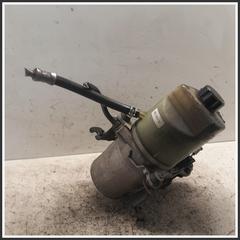 Immagine di Pompa Servosterzo FORD Focus II HHDA