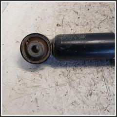 Immagine di Ammortizzatori posteriori post. sx. TOYOTA Yaris Cross M15A