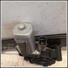 Immagine di Meccanismi Alzavetro ant. sx. FIAT Grande Punto 51895385