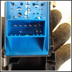 Immagine di Pulsantiera Interruttori ant. sx. FIAT Grande Punto 735428719