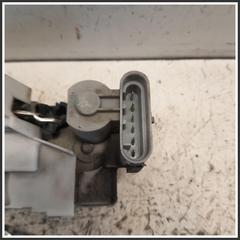 Immagine di Serrature interne ant. dx. FIAT Punto II 46536061