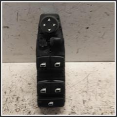 Immagine di Pulsantiera Interruttori ant. sx. BMW Serie 5 F11 Touring 61319241951