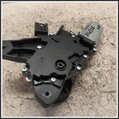 Immagine di Tergicristallo Tergilunotto BMW Serie 5 F11 Touring 67637311415