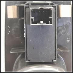 Immagine di Pulsantiera Interruttori ant. dx. FIAT Punto Evo 735500049