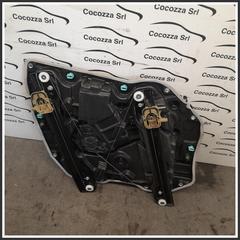 Immagine di Meccanismi Alzavetro ant. dx. BMW Serie 2 U06 Active Tourer 51335A444C2