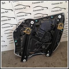 Immagine di Meccanismi Alzavetro ant. sx. BMW Serie 2 U06 Active Tourer 51335A444C1