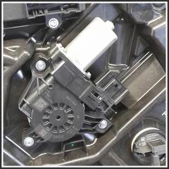 Immagine di Meccanismi Alzavetro ant. sx. BMW Serie 2 U06 Active Tourer 51335A444C1