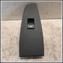 Immagine di Pulsantiera Interruttori post. dx. BMW Serie 2 U06 Active Tourer 61315A2BCB5