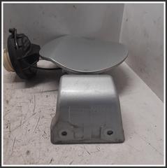 Immagine di Sportello Carburante post. HYUNDAI i20 I 695101J000