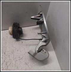 Immagine di Sportello Carburante post. HYUNDAI i20 I 695101J000