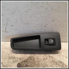 Immagine di Pulsantiera Interruttori post. sx. LANCIA Delta III 735541710