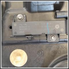 Immagine di Meccanismi Alzavetro post. dx. JEEP Grand Cherokee IV K68079284AB